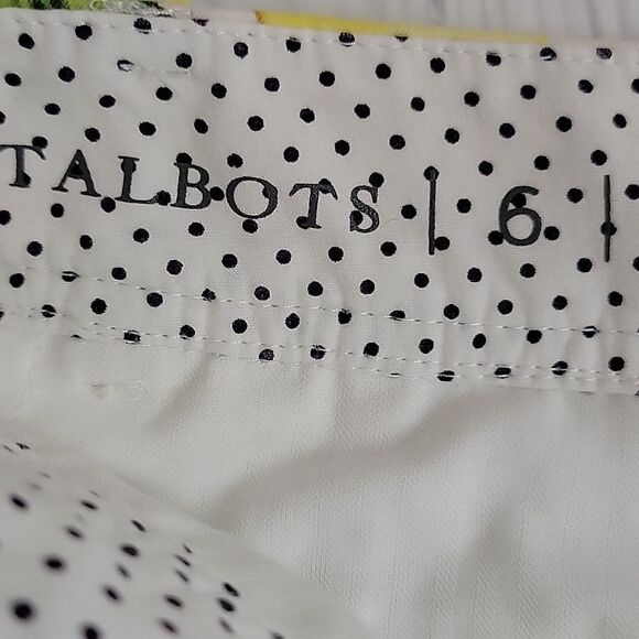 Talbots Perfect Short Lemon Print Women's  Size 6 - Picture 6 of 11